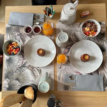 Château De Neyran Maison D'hôtes&spa Couette-café *