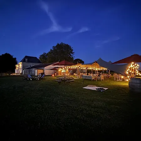 Château De Neyran Maison D'hôtes&spa Couette-café Soulac-sur-Mer