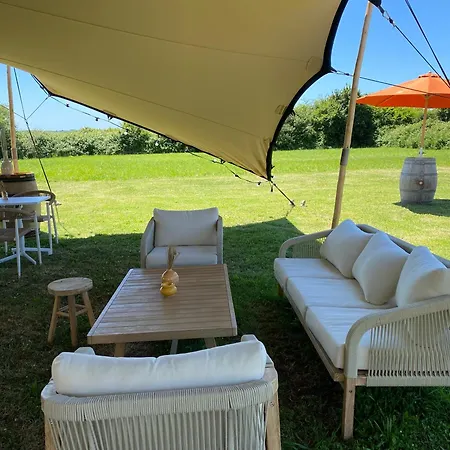 Chateau De Neyran D'hotes & 3* Soulac-sur-Mer