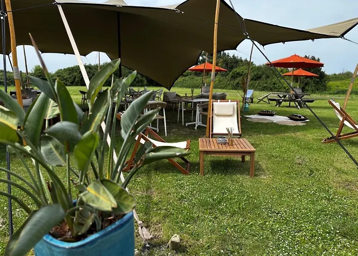 Chateau De Neyran D'hotes & Bed & Breakfast Soulac-sur-Mer